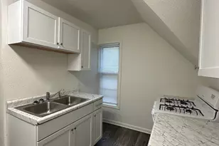 1315 Mills St, Kalamazoo, MI 49001 - Photo 7