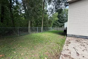 122 Summit Dr, Allegan, MI 49010 - Photo 19