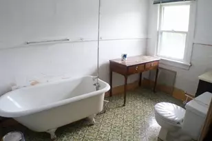 132 Wall St, Jackson, MI 49203 - Photo 7