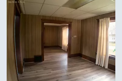 132 Wall Street, Jackson, MI 49203 - Photo 3