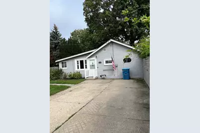 208 N Jackson Street, Spring Lake, MI 49456 - Photo 3