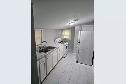 5049 Lafontaine Street, Detroit, MI 48236 - Photo 7
