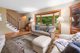 3225 Lockridge Dr, Ann Arbor, MI 48108 - Photo 7