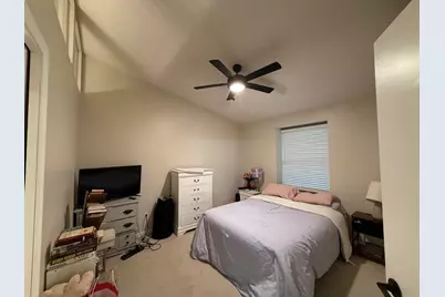 161 Laurelwood Court SW #98, Grand Rapids, MI 49548 - Photo 7