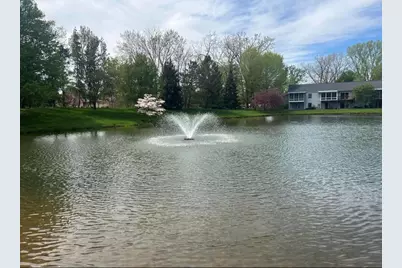 161 Laurelwood Court SW #98, Grand Rapids, MI 49548 - Photo 5