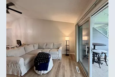161 Laurelwood Court SW #98, Grand Rapids, MI 49548 - Photo 3
