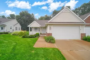 846 E Barrington Cir, Jackson, MI 49203 - Photo 1
