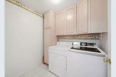 846 E Barrington Circle, Jackson, MI 49203 - Photo 15