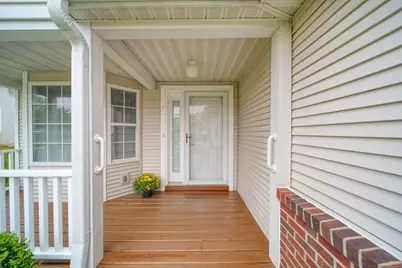 846 E Barrington Circle, Jackson, MI 49203 - Photo 3