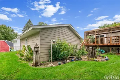 324 Elizabeth Dean Drive SE, Lowell, MI 49331 - Photo 29