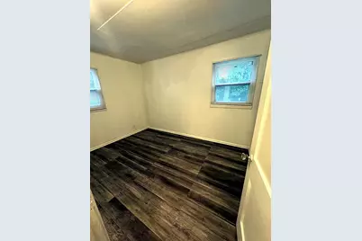 906 West Street, Lansing, MI 48915 - Photo 9