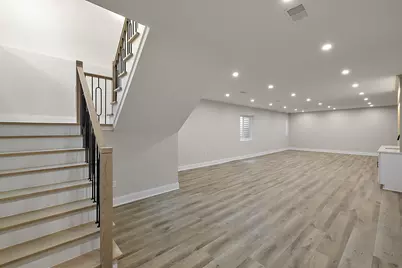 4240 Mandalay Avenue, Royal Oak, MI 48073 - Photo 47