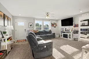 58062 Park Pl, Dowagiac, MI 49047 - Photo 7