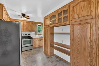 1920 Langley Avenue, Saint Joseph, MI 49085 - Photo 13