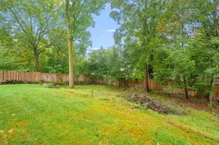 910 Farrell Ave, Kalamazoo, MI 49006 - Photo 35