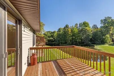 2142 Remington Way NE, Grand Rapids, MI 49505 - Photo 35