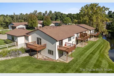 2142 Remington Way NE, Grand Rapids, MI 49505 - Photo 47