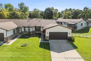 2142 Remington Way NE, Grand Rapids, MI 49505 - Photo 43