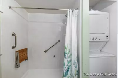 2142 Remington Way NE, Grand Rapids, MI 49505 - Photo 19