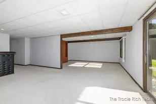 2142 Remington Way NE, Grand Rapids, MI 49505 - Photo 25