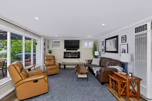 10062 Walnut Dr, Three Rivers, MI 49093 - Photo 7