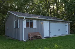 10062 Walnut Dr, Three Rivers, MI 49093 - Photo 27