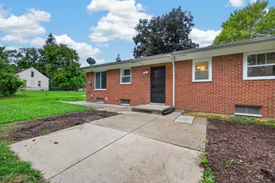 1652 Charleston Avenue, Pontiac, MI 48340 - Photo 41