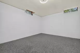 1652 Charleston Ave, Pontiac, MI 48340 - Photo 37