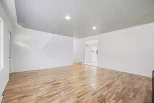 4340 S Quarterline Rd, Muskegon, MI 49444 - Photo 5
