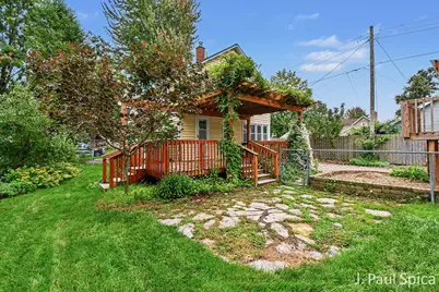 8317 Merton Avenue SW, Byron Center, MI 49315 - Photo 27