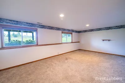 10283 Castlecourt #7, Zeeland, MI 49464 - Photo 27