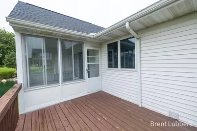 10283 Castlecourt #7, Zeeland, MI 49464 - Photo 17