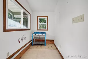 102 Sluyter St SE, Kentwood, MI 49548 - Photo 15