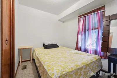102 Sluyter Street SE, Kentwood, MI 49548 - Photo 9