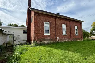 105 N Angola Rd, Coldwater, MI 49036 - Photo 5