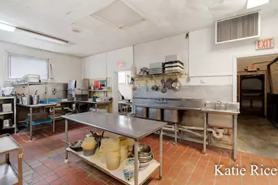 212 E Colby Street, Whitehall, MI 49461 - Photo 35