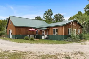 7314 Walker St, Benzonia, MI 49616 - Photo 7