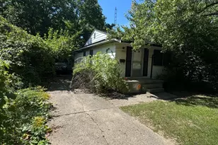3721 Beecher Rd, Flint, MI 48503 - Photo 1