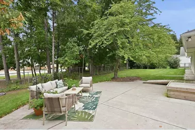 343 E Maple Street, Fremont, MI 49412 - Photo 5