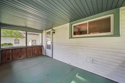 718 N Blackstone Street, Jackson, MI 49202 - Photo 17