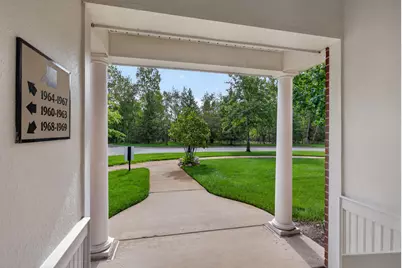 1967 Coventry Circle, Jackson, MI 49201 - Photo 3