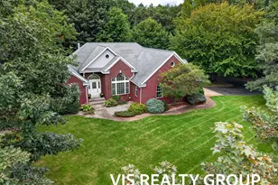 11625 Hidden Hollow Dr, Grand Haven, MI 49417 - Photo 1