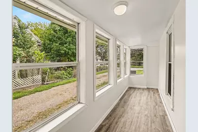 200 E Porter Street, Jackson, MI 49202 - Photo 17