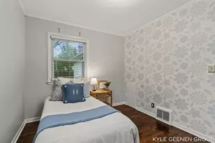135 Grandview Ave, Holland, MI 49423 - Photo 25