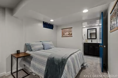 135 Grandview Avenue, Holland, MI 49423 - Photo 29