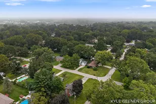135 Grandview Ave, Holland, MI 49423 - Photo 41