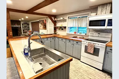 650 1st Street, Lake Odessa, MI 48849 - Photo 5