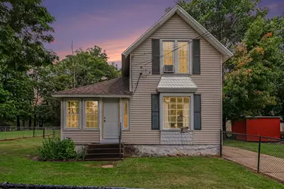 21972 Bedford Road N, Battle Creek, MI 49017 - Photo 1