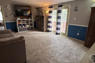 211 S 24th Street S, Battle Creek, MI 49015 - Photo 5