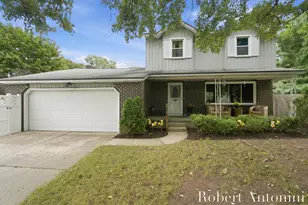3756 Summit View Dr NE, Grand Rapids, MI 49525 - Photo 1